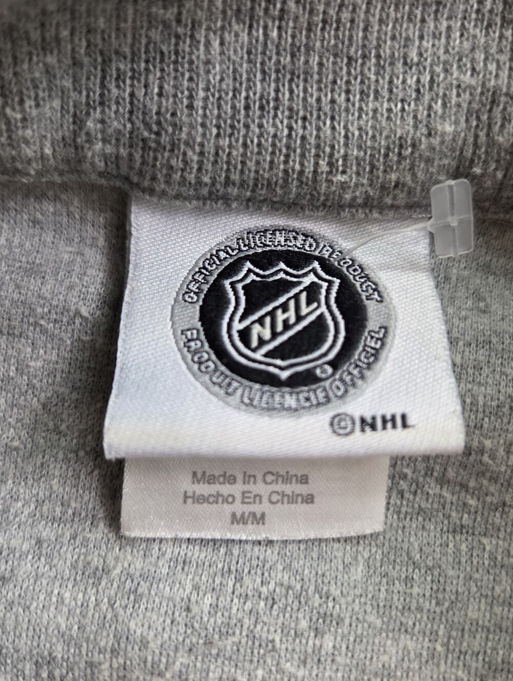 NHL 🏒Gray Quarter-Zip Pullover with Flyers Patch - Picture 3 of 4